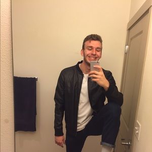 Meet your Posher, Nick